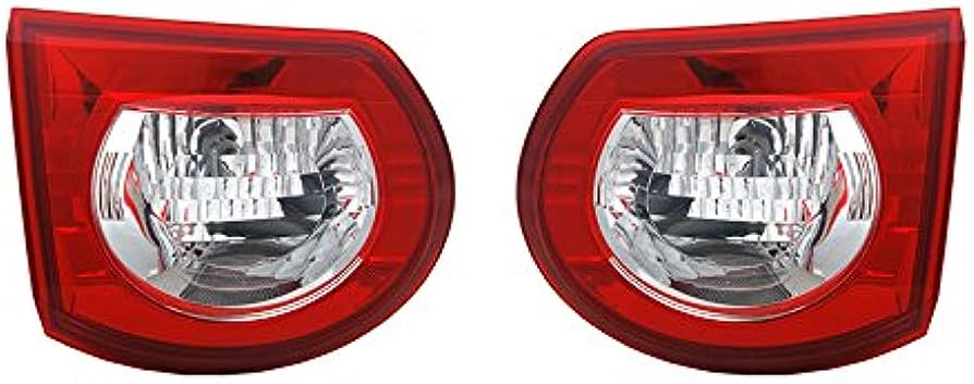 פנס אחורי חיצוני ימין שברולט טרברס 09-12 S320889   שנתון 09-12