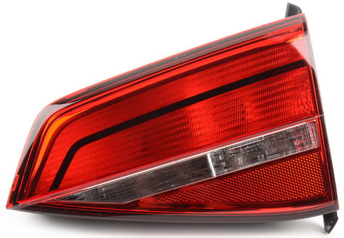 פנס אחורי פנימי ימין V.W ג'טה 15-18 S526087   שנתון 15-18